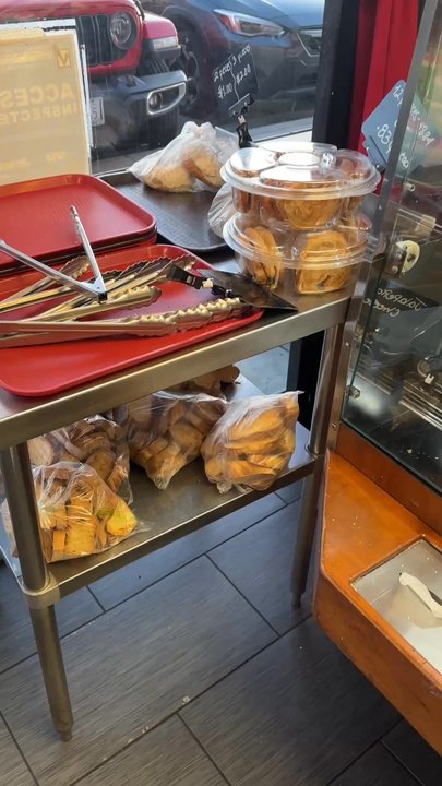 Que Barbara Bakery - Video showcasing their breads and pastry selection - Bakeries Near Me - Norwalk, California