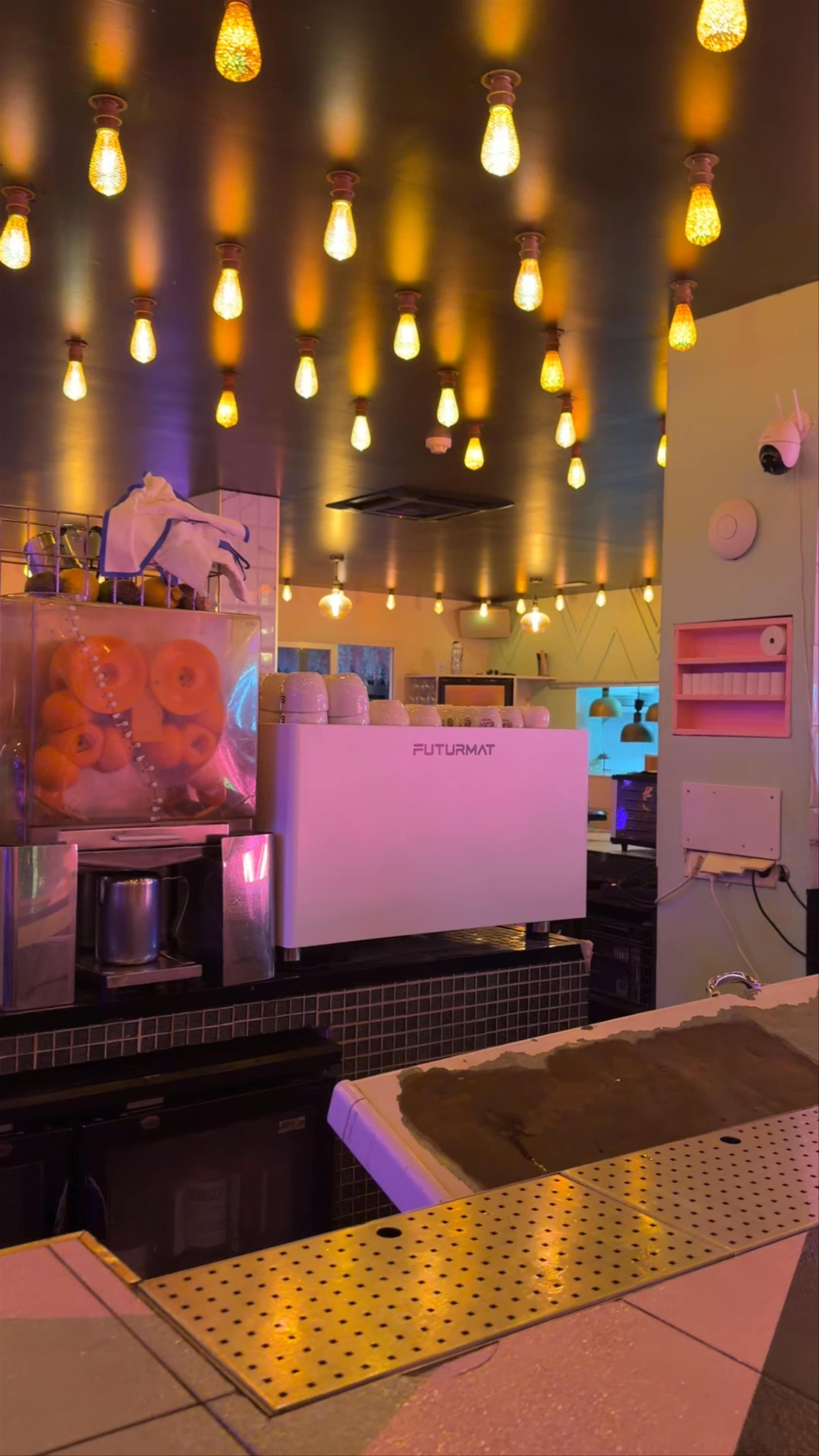 Wi-Ki-Woo Hotel Ibiza