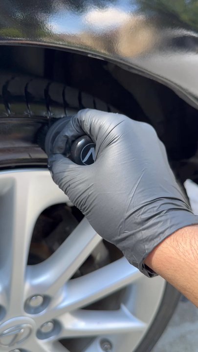 Vanta Mobile Detailing - Tire Shine - Auto Detailing Near Me