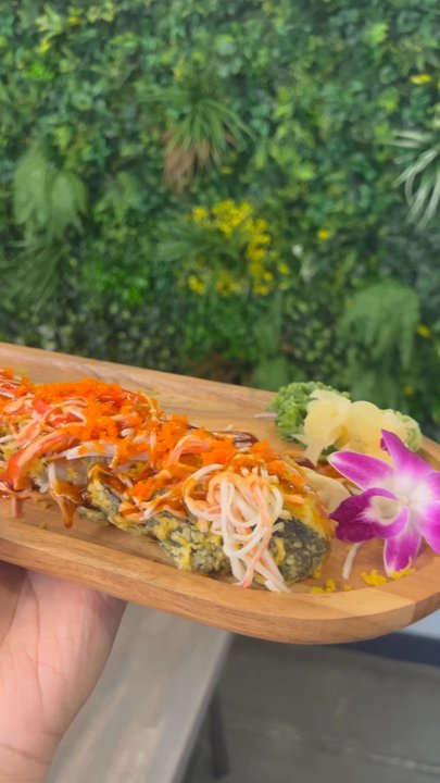 Charm Thai and Sushi - Best new Thai and sushi in Windermere area - Thai Near Me - Windermere, Florida