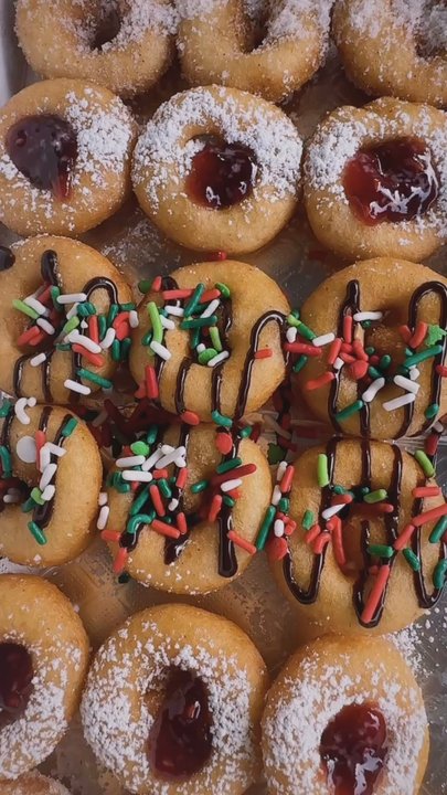 Lil Sammie's Mini Donuts - Desserts Near Me - Ventura, California