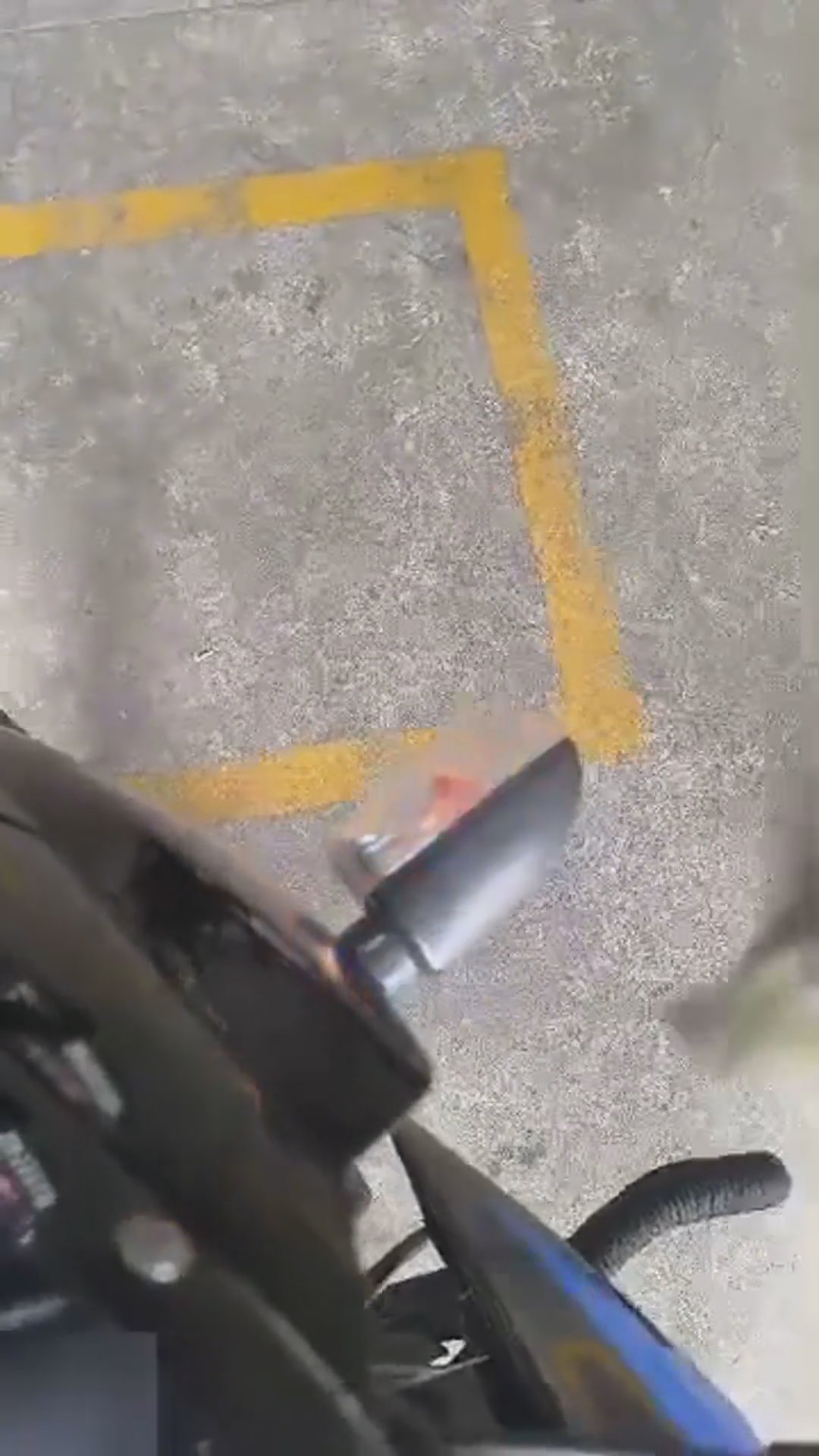 Walk-around video thumbnail