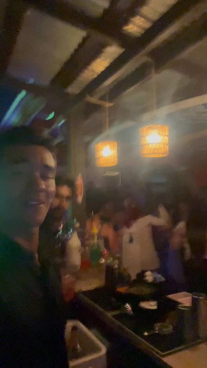 Esbarzas - Bartenders Near Me