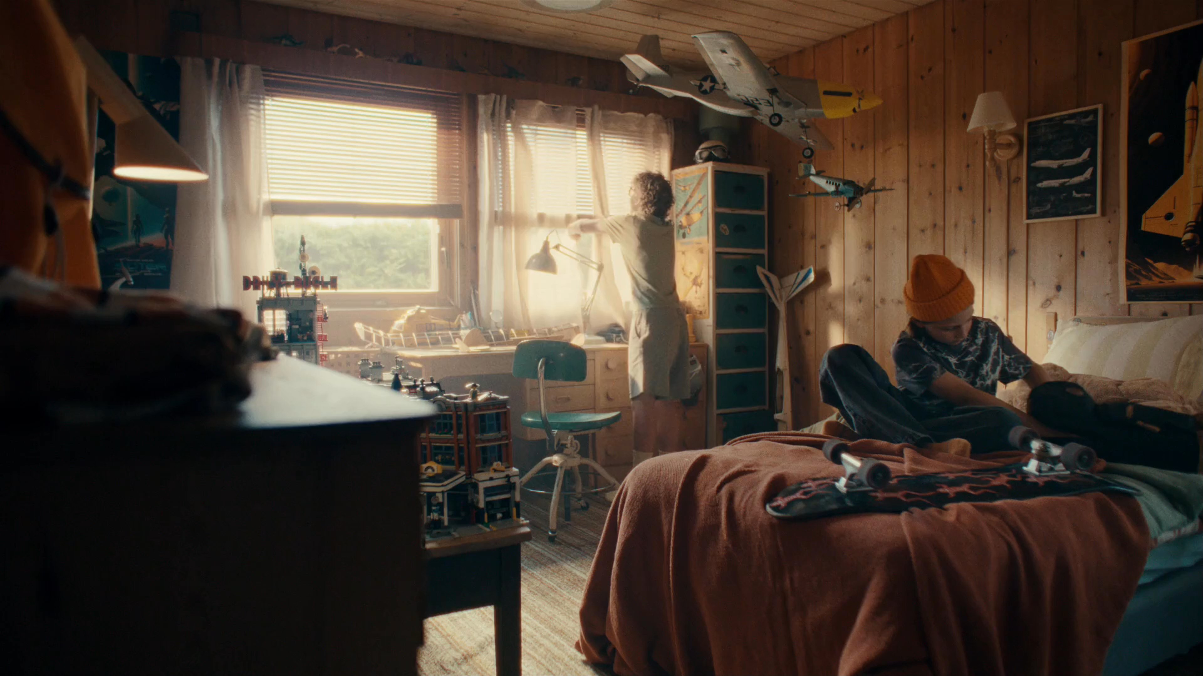 Drone: DJI Inspire 3 providing aerial cinematography for Bare når det regner for Morgenstern - ICE, demonstrating High-speed tracking capabilities and cinematic aerial storytelling.