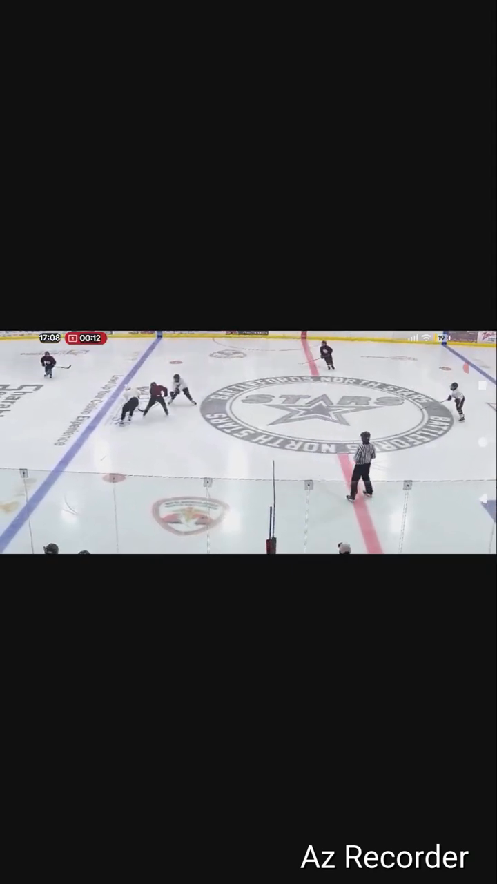 River Andrews' white helmet 3on3 Warm Ups