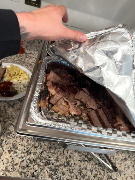 Cali Smoke BBQ - They will cater to small groups or larger gatherings. You will not be disappointed with the quality and service - Caterers Near Me - Stockton, California