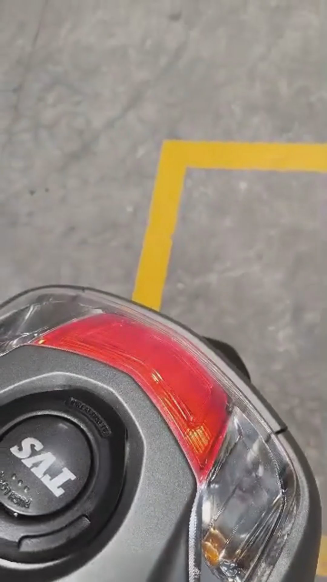 Walk-around video thumbnail