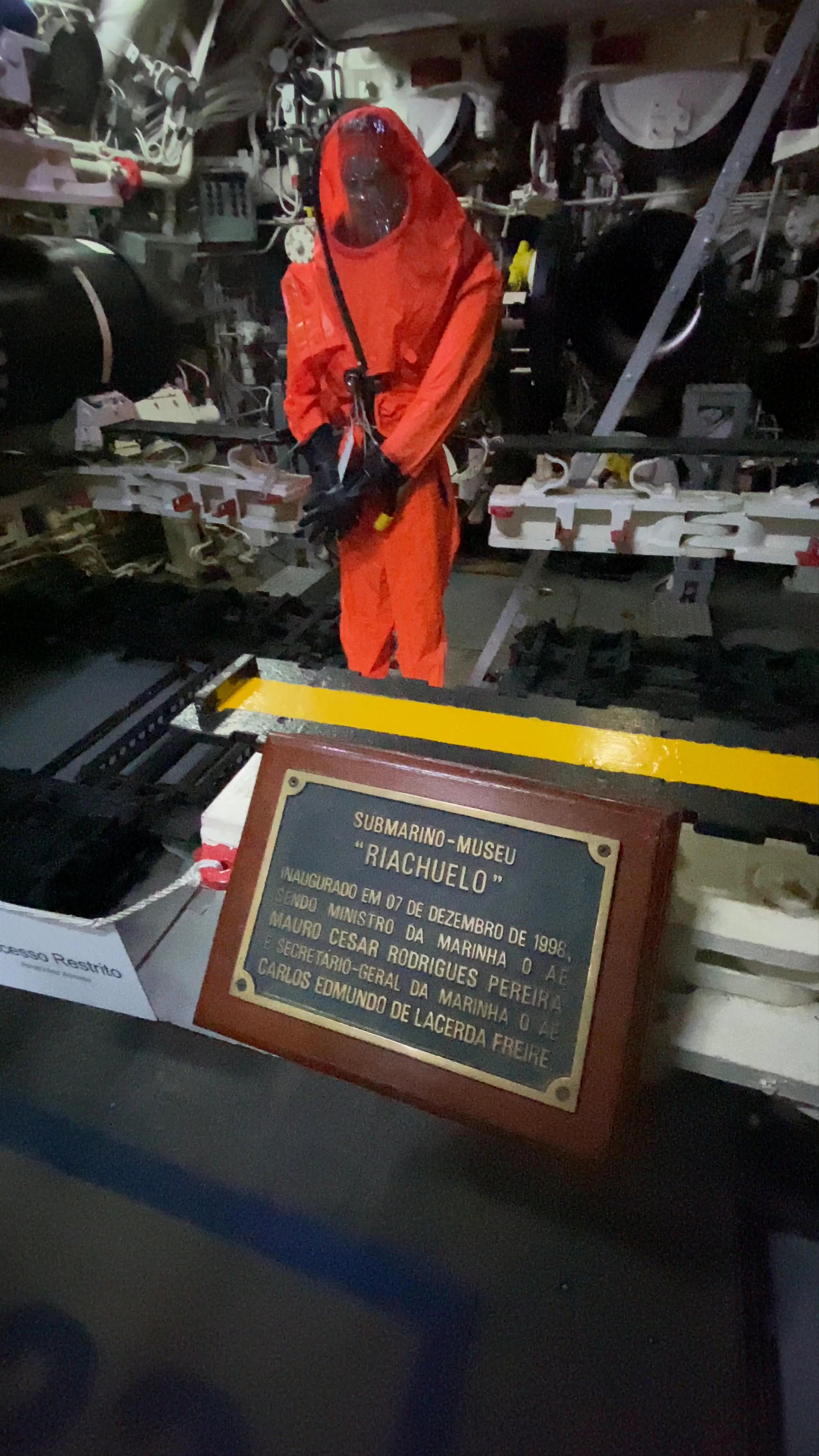 Submarino Museu Riachuelo, Centro