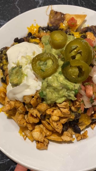 Redwood Cafe - They aren't messing around with these nachos! - American Near Me - Cotati, California