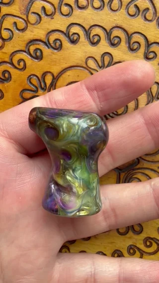 Preview pic of Uv saturated duckbill tripsitter for proxy core