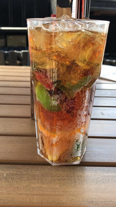 The Anchor - Lovely bubbles - Pubs Near Me - London, XGL