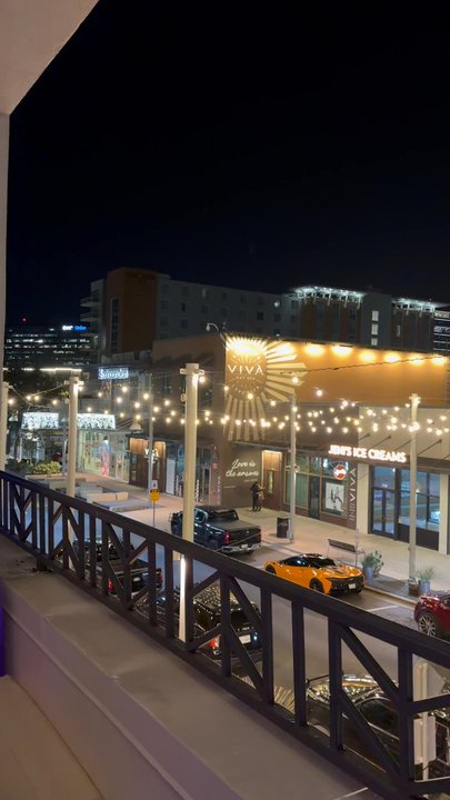 77 Degrees Rooftop - On the rooftop. - Cocktail Bars Near Me - Austin, Texas