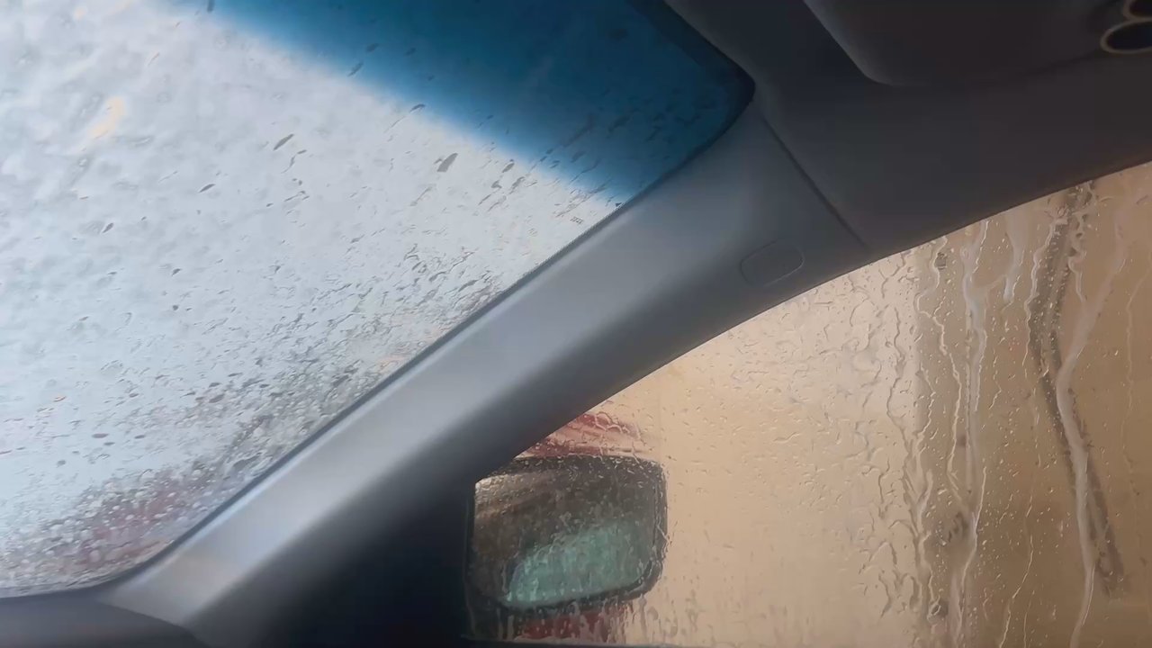 Texaco - Inside the car wash - Gas Stations Near Me - Honolulu, Hawaii