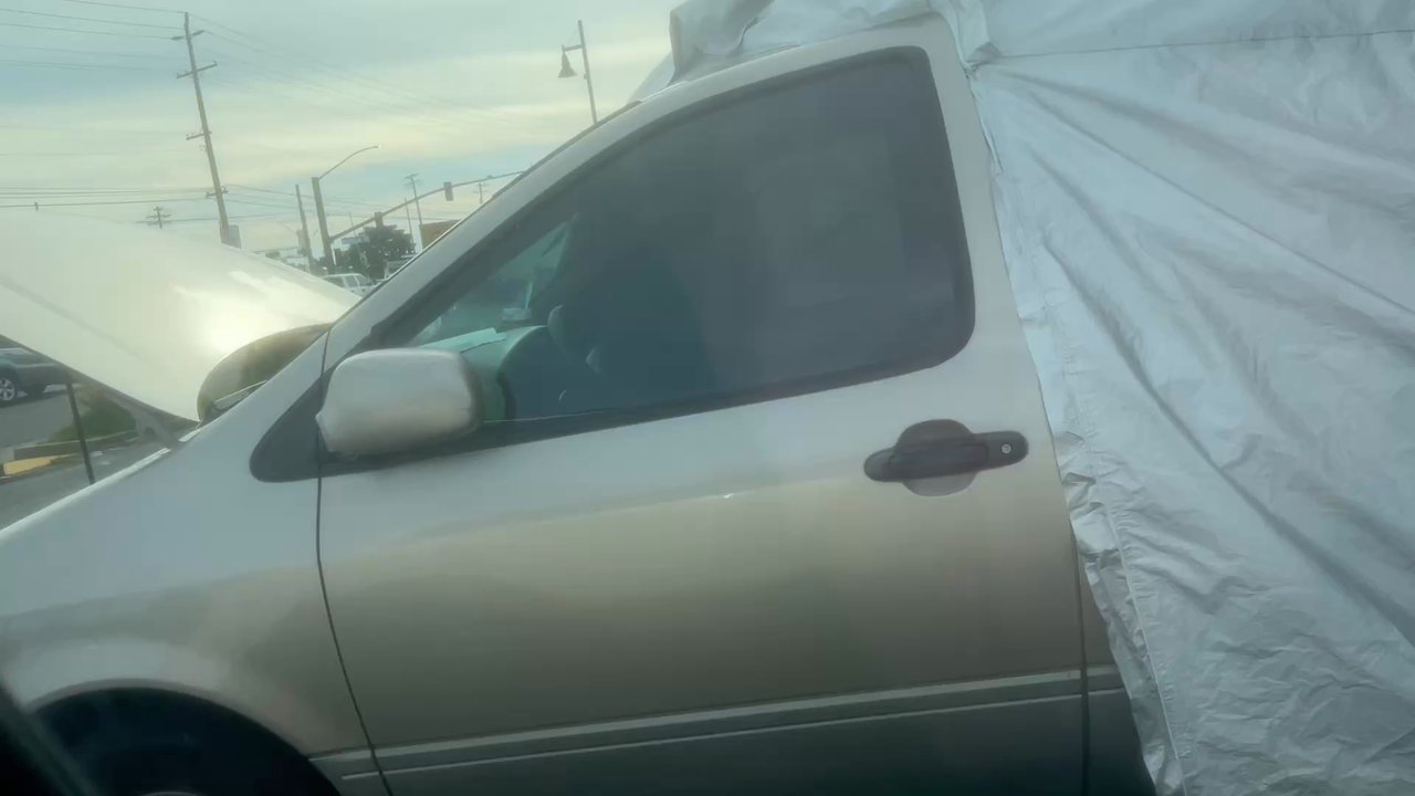 Paw Pros - This vehicle is parked right out in front of the building clearly somebody lives in there - Pet Groomers Near Me - Sacramento, California
