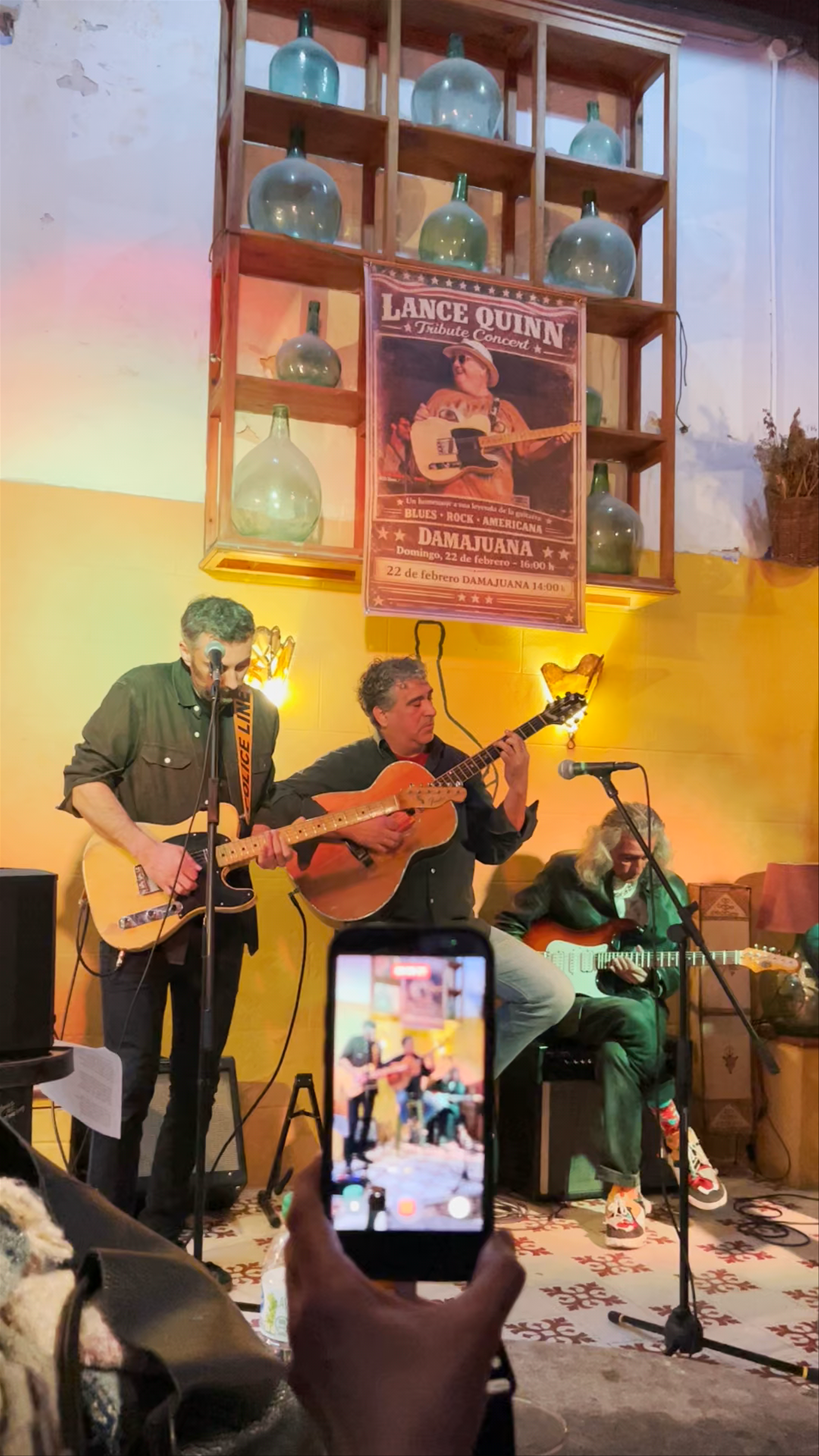 Live Acoustic Concert at Damajuana, Jerez de la Frontera