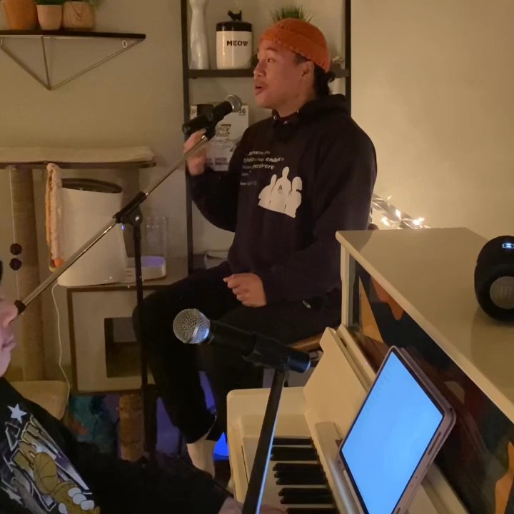 JAM House Music - Here's a little call and response with one of Michael's students. We'll have fun increasing your range and blending your mix. - Vocal Coach Near Me