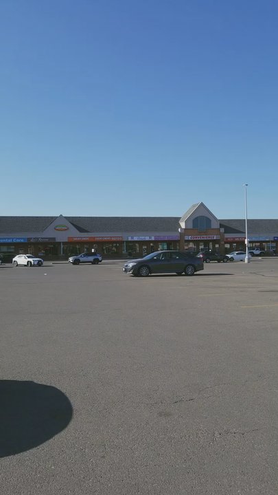 Cachet Centre - Mall - Shopping Centers Near Me - Markham, Ontario