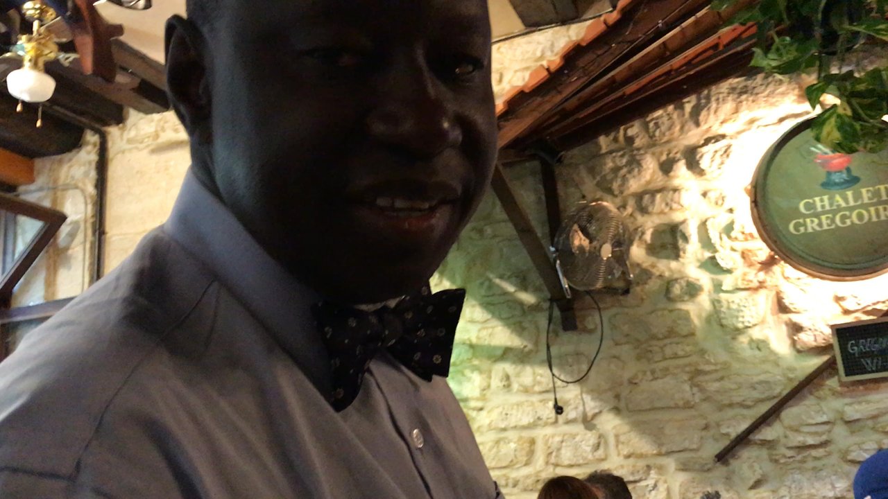 Chalet Gregoire - Our French sucks - French Near Me - Paris, 75