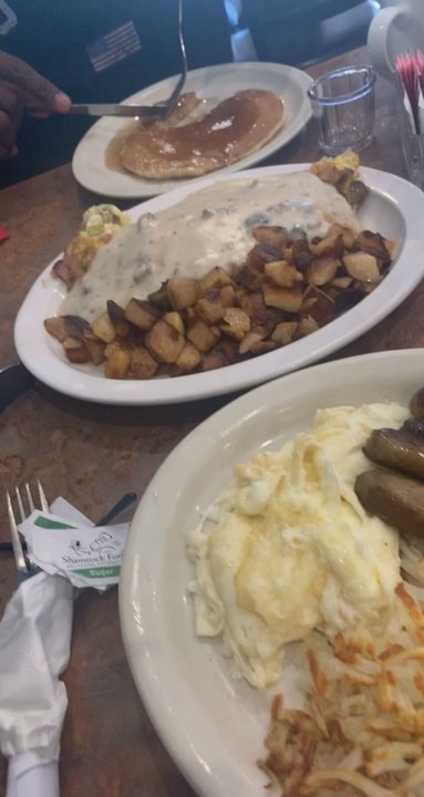 Blackberry Cafe - Breakfast with family. Good food, great service, perfect for a family outing. - Breakfast & Brunch Near Me - Chandler, Arizona