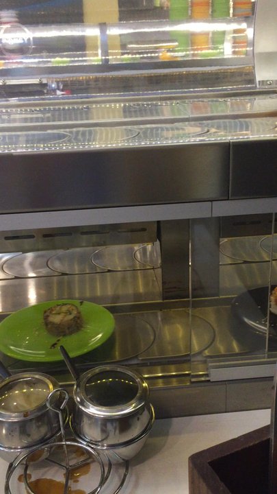 Aki Running Sushi - Running  Sushi - Sushi Bars Near Me - Berlin, BE