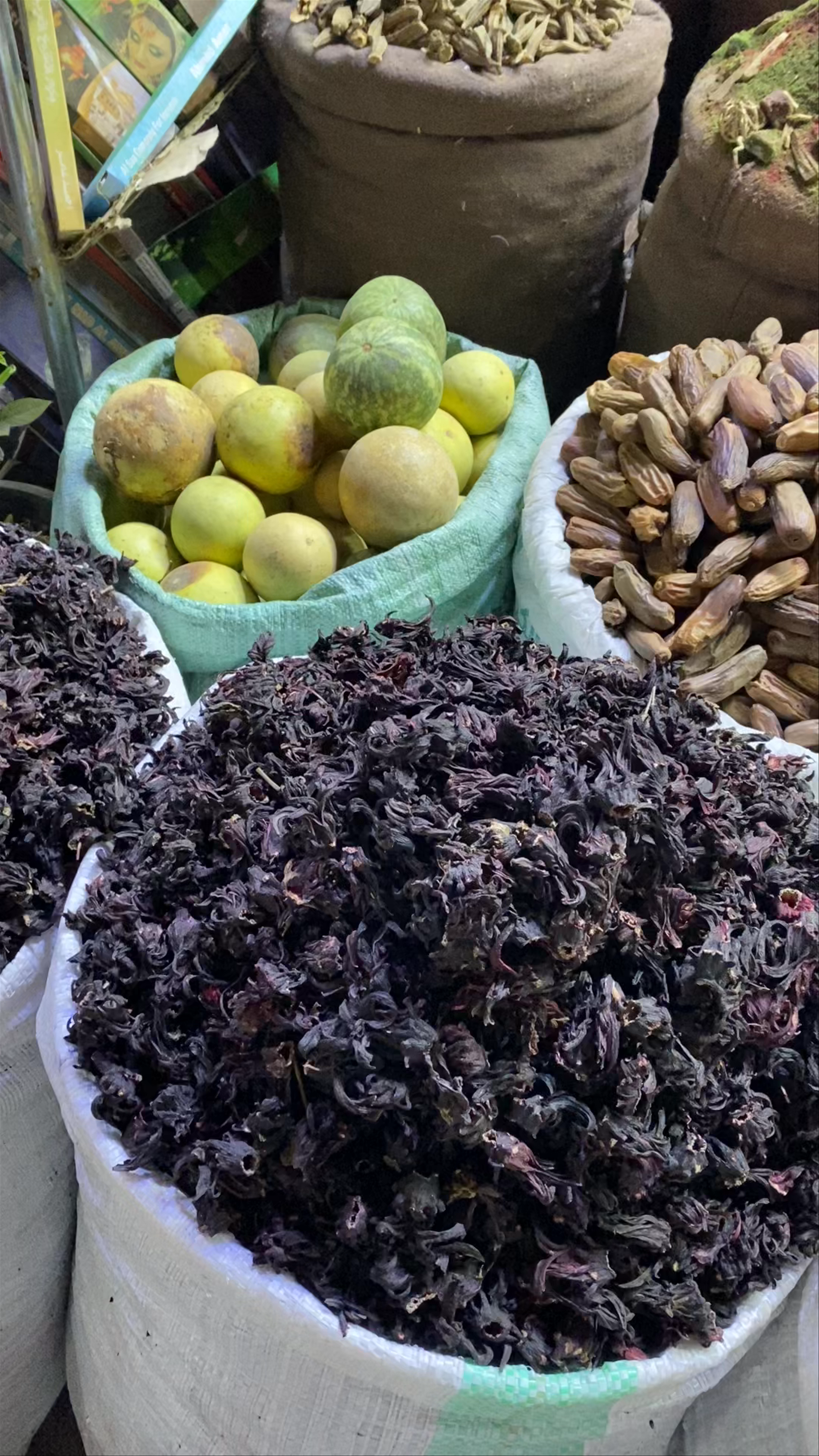 Discover the Aromatic Old Souks of Aswan - A Spice Lover's Dream