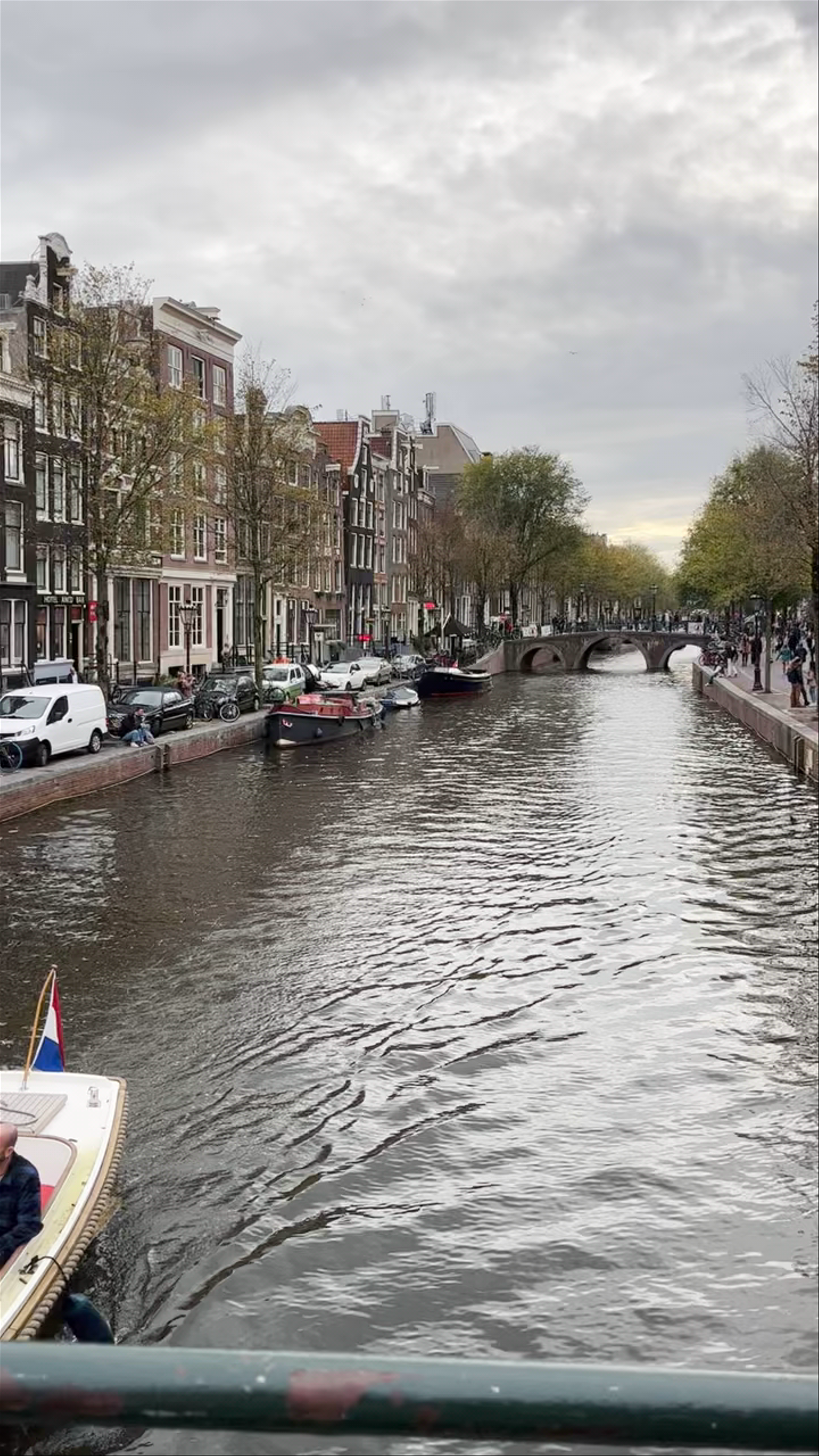 Oudezijds Voorburgwal