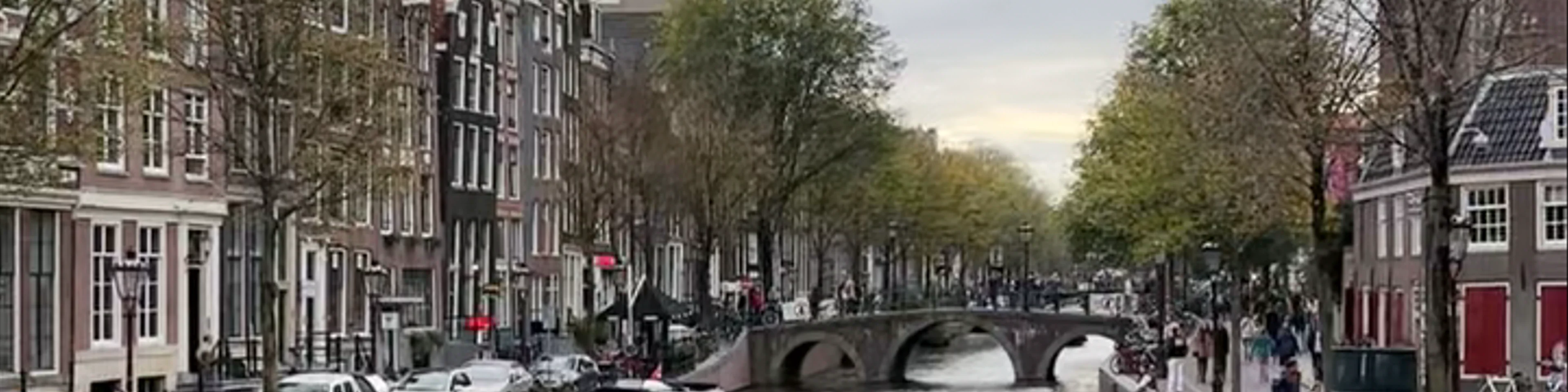 Oudezijds Voorburgwal