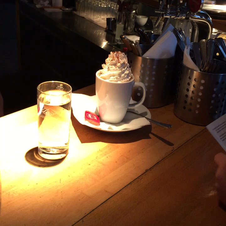 Cafe Aera - Cafes Near Me - Vienna, 9