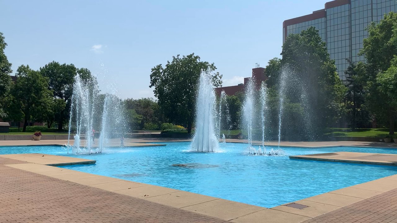 Freimann Square - Fountain - Parks Near Me - Fort Wayne, Indiana