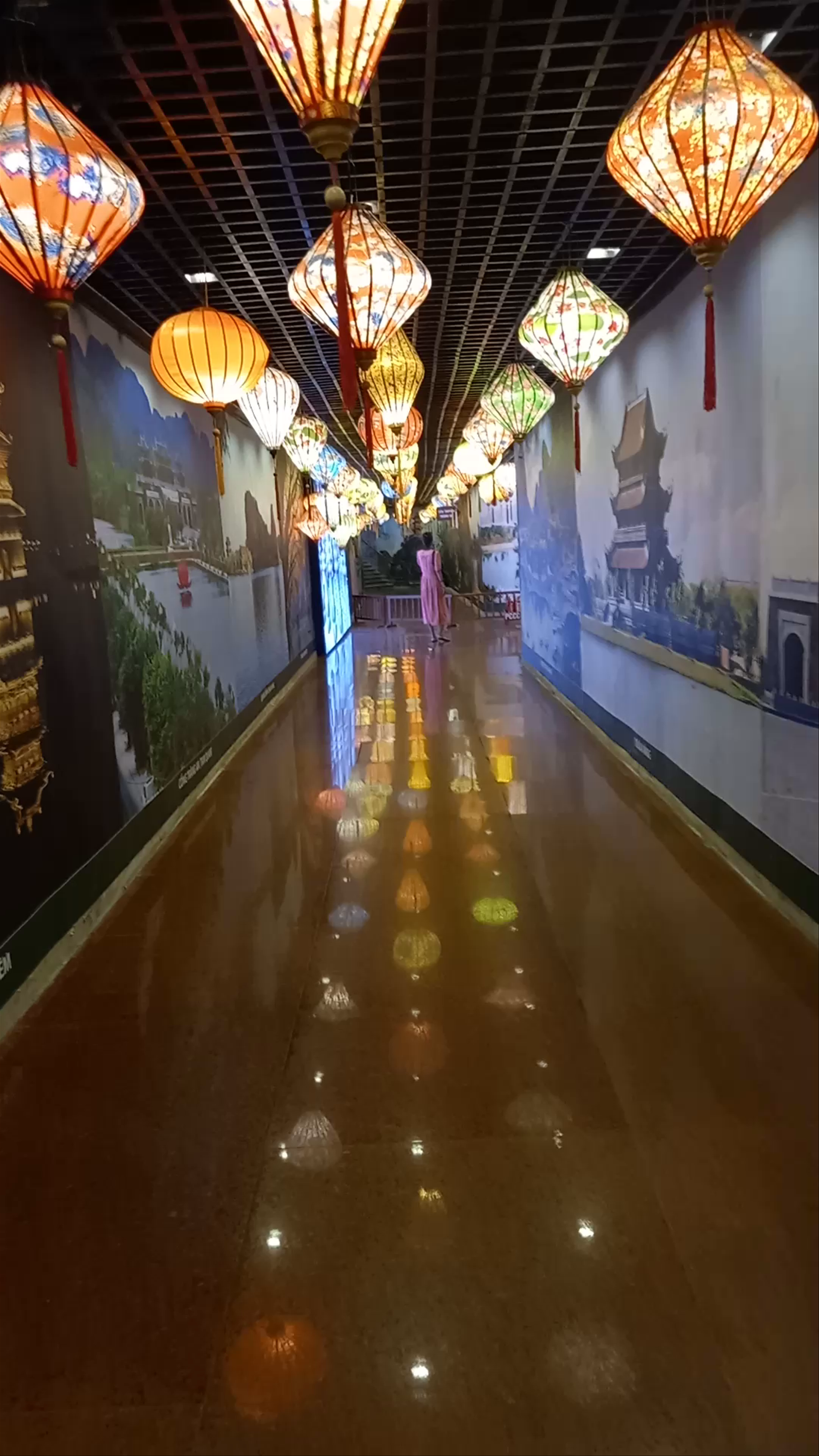 Trang An Grottoes tour