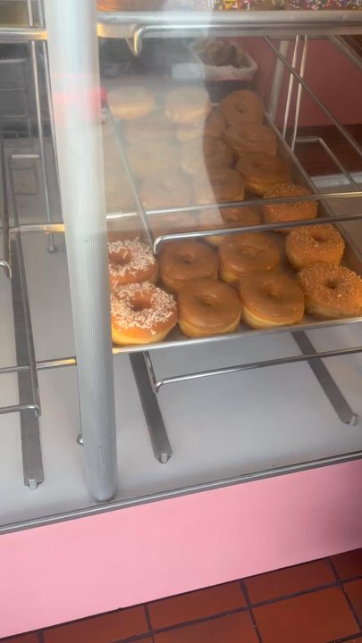 Donut Star - Donuts Near Me - Sacramento, California