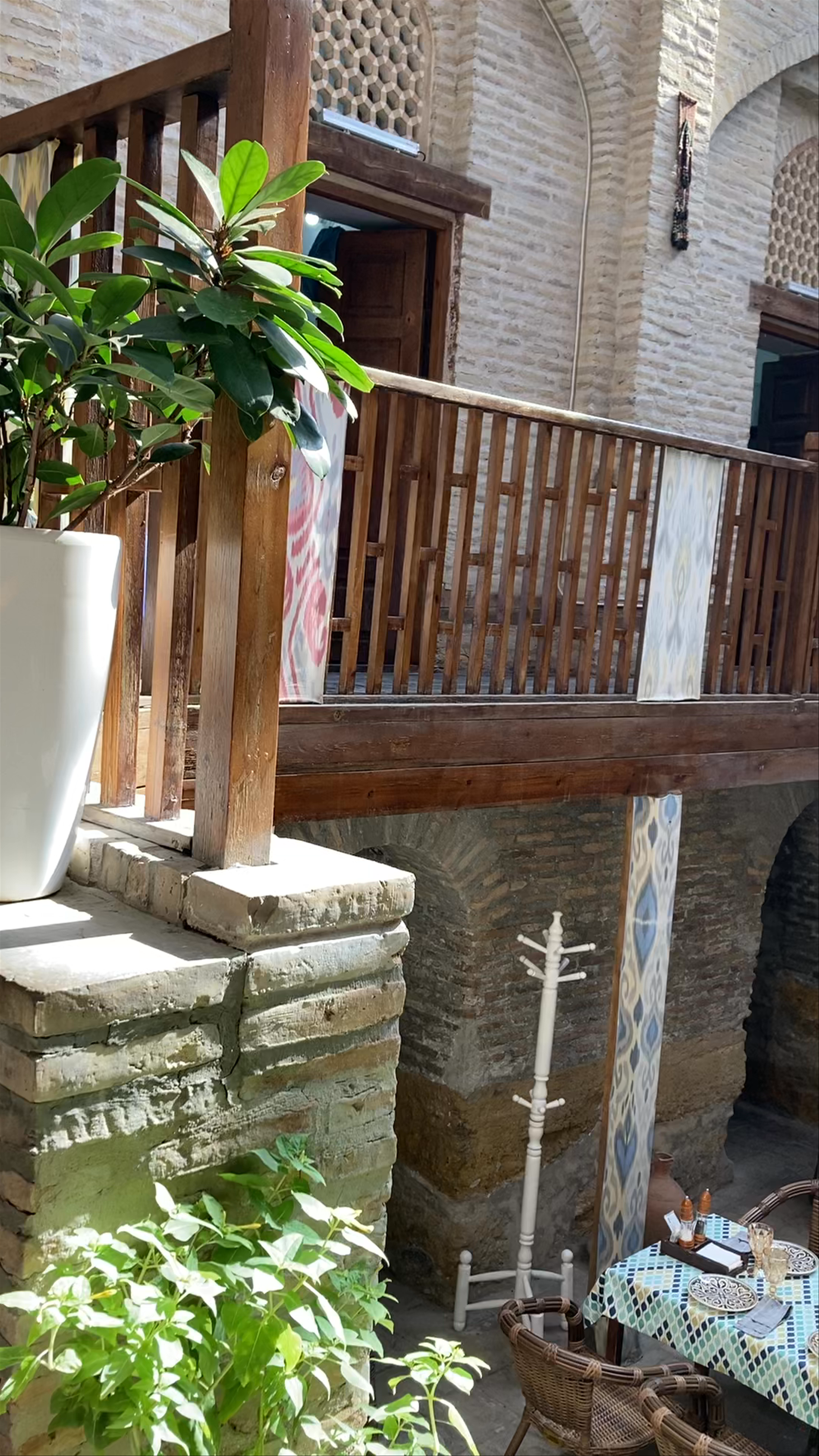 Joy chaikhana lounge