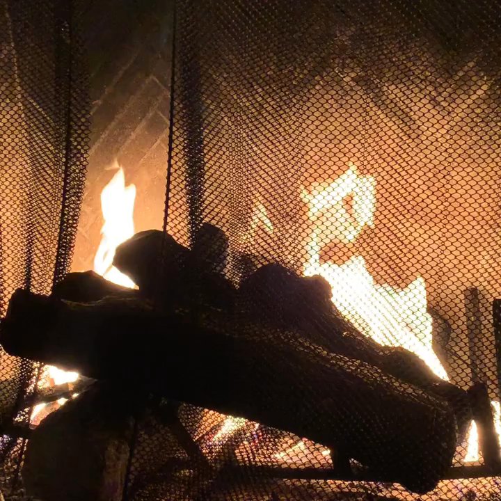 'O' Bar + Kitchen - Fire place on the patio - Cocktail Bars Near Me - Santa Barbara, California