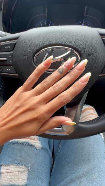 Me-Eco Nail Bar - Nail Salons Near Me - Corona, California