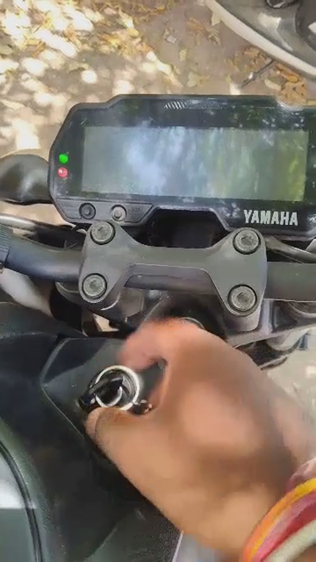 Walk-around video thumbnail