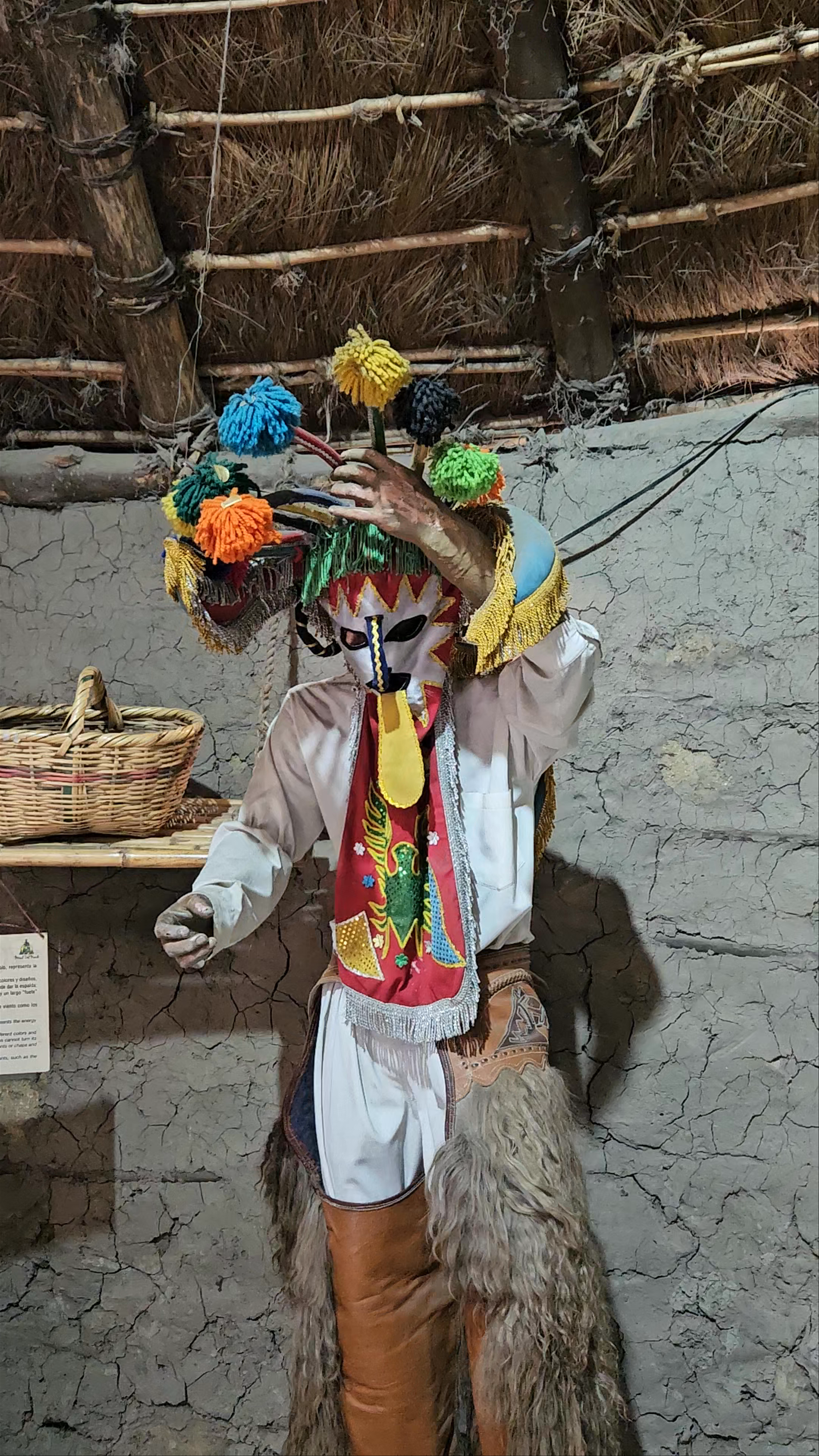 Viviendas Ancestrales - Ciudad Mitad del Mundo