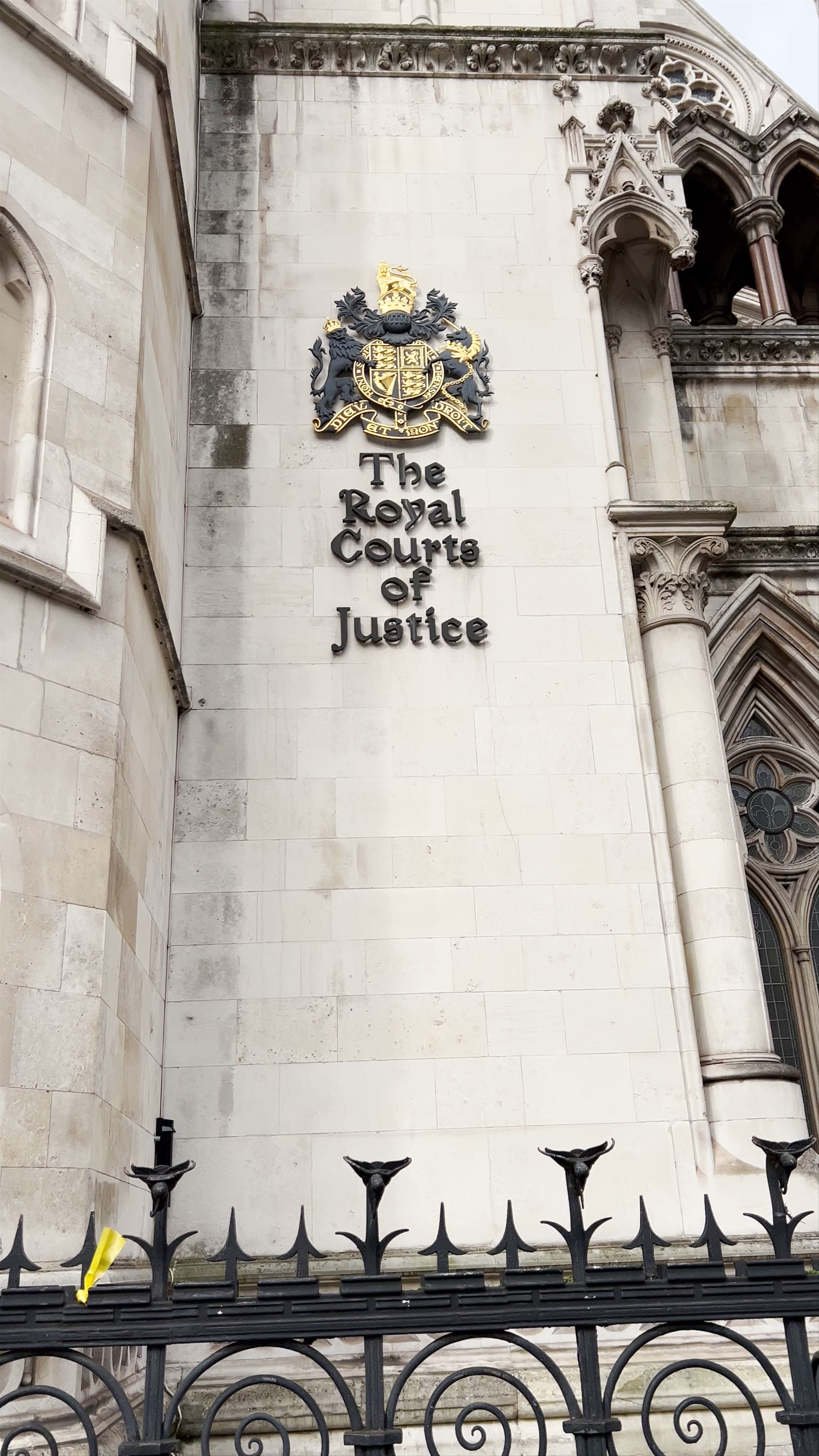 The Royal Courts of Justice: Gothic Majesty in London
