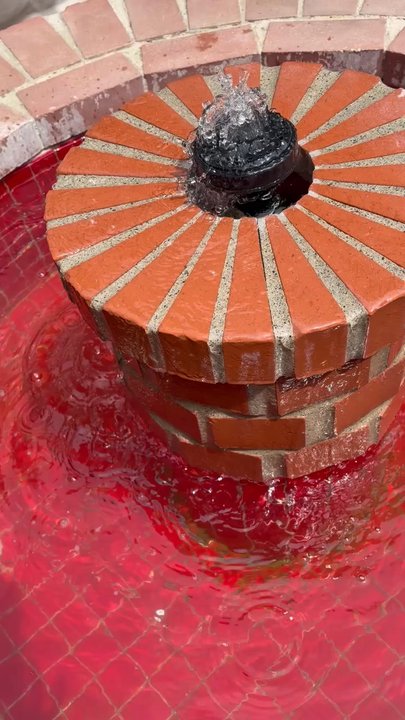 Davis Noodle City - Beautiful fountains outside - Taiwanese Near Me - Davis, California