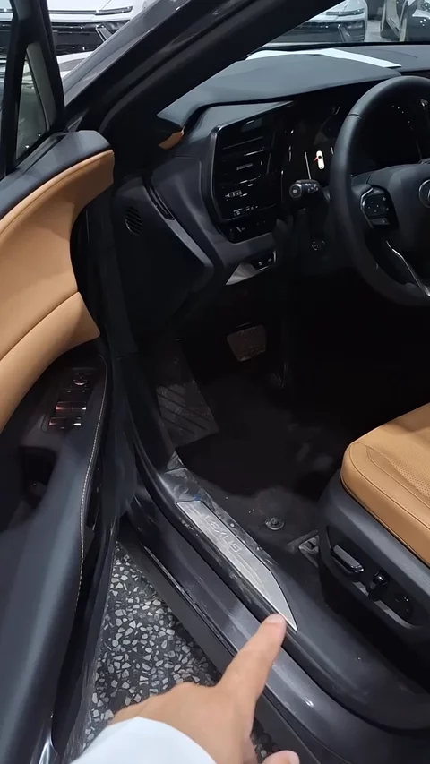 لكزس RX 350 BH 2025