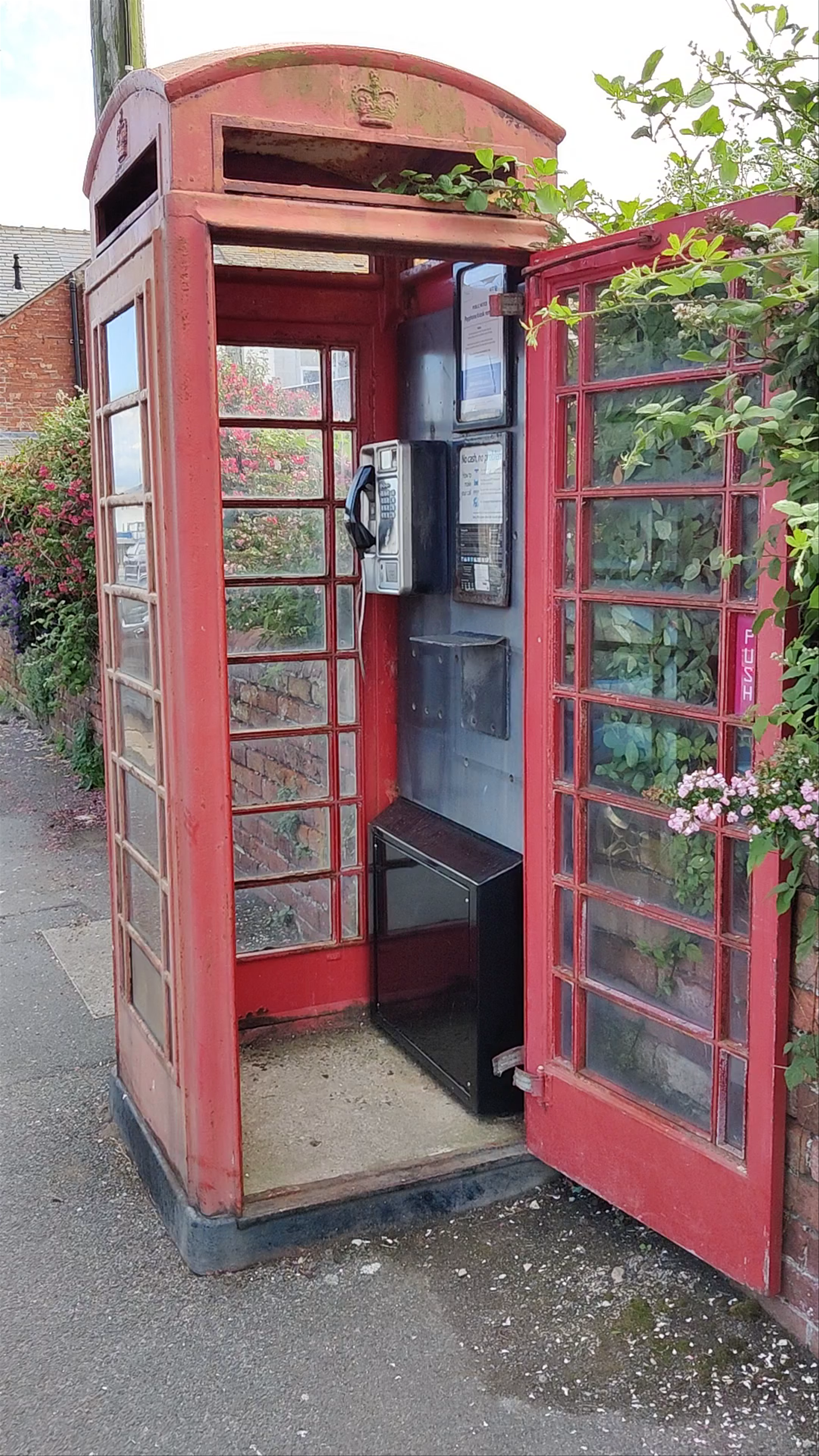 Exploring the Quaint Charm of Roa Island's Bosun's Locker, UK