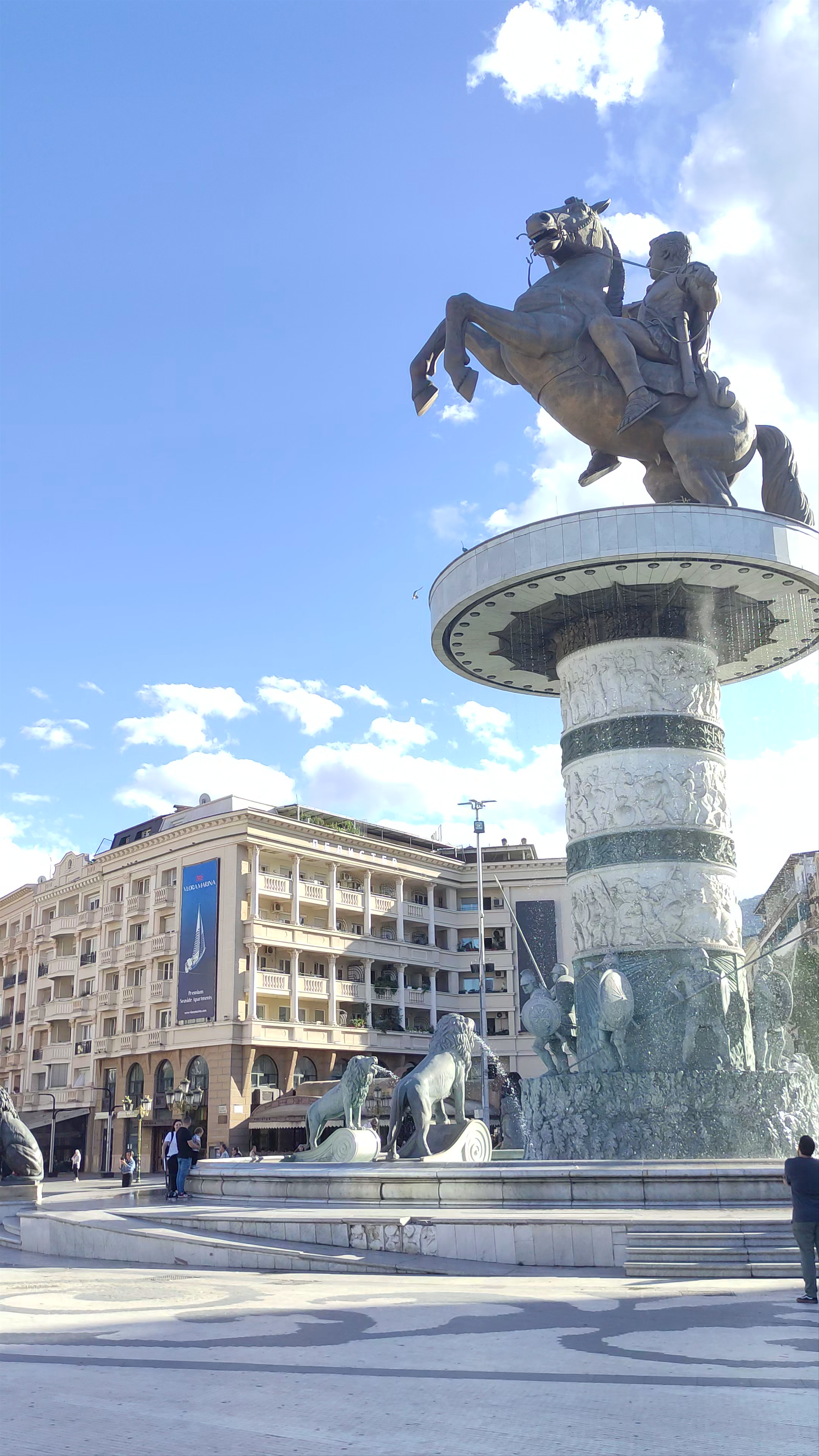 Monument to Alexander III of Macedonia