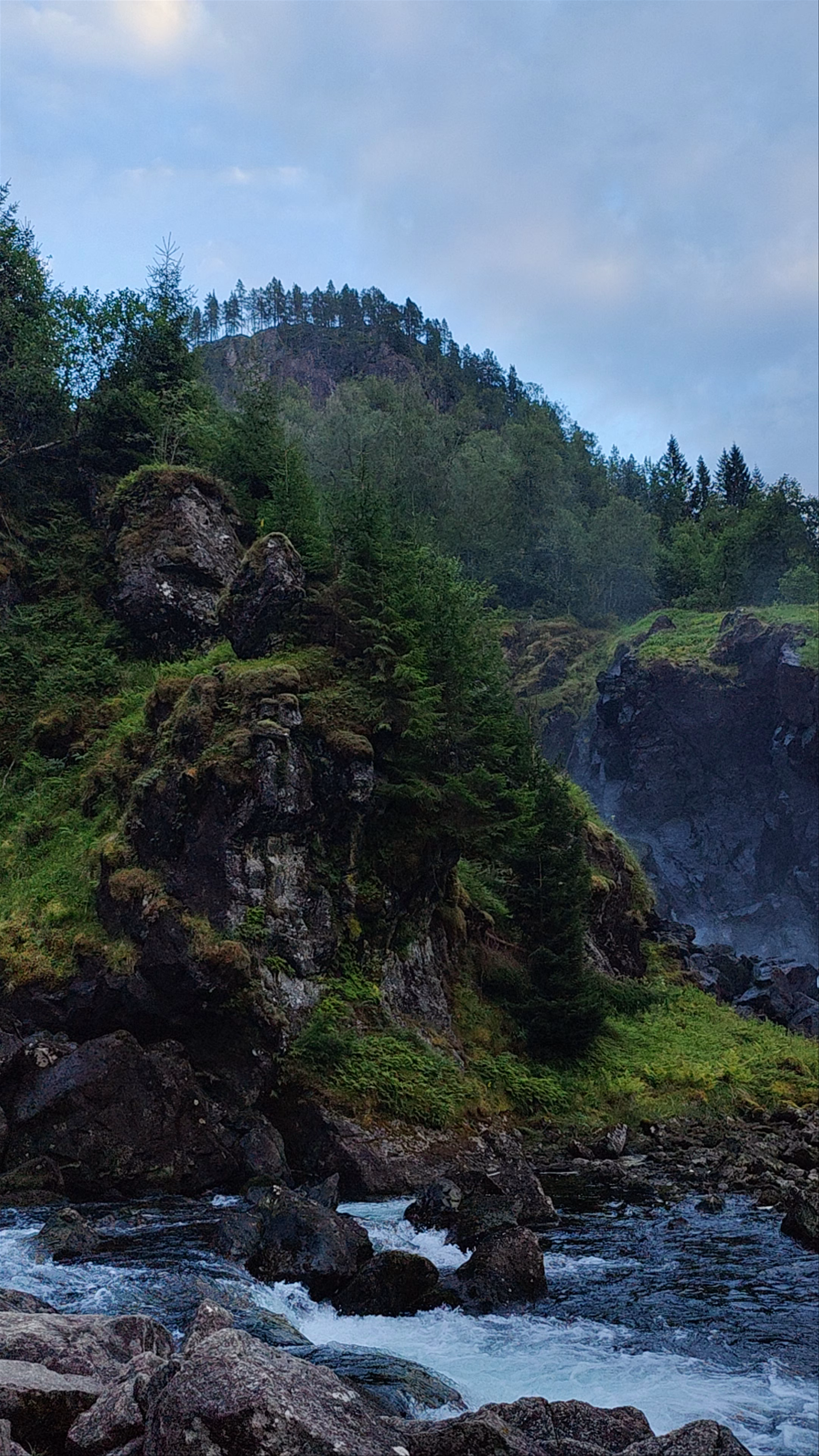 Låtefossen