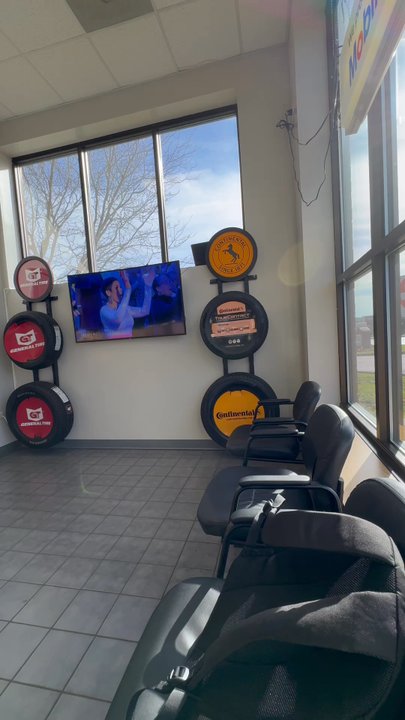 Merlin Complete Auto Care - Inside - Auto Repair Near Me - Carol Stream, Illinois
