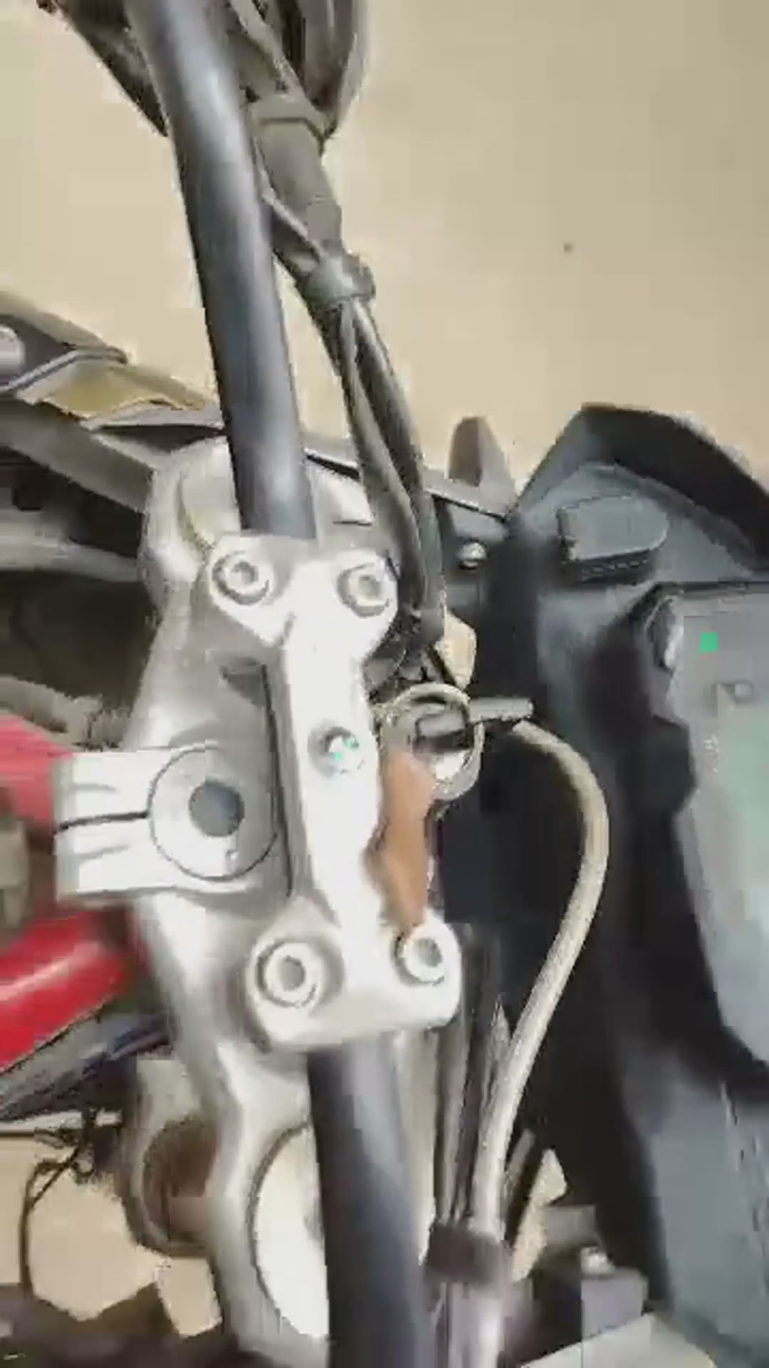 Walk-around video thumbnail