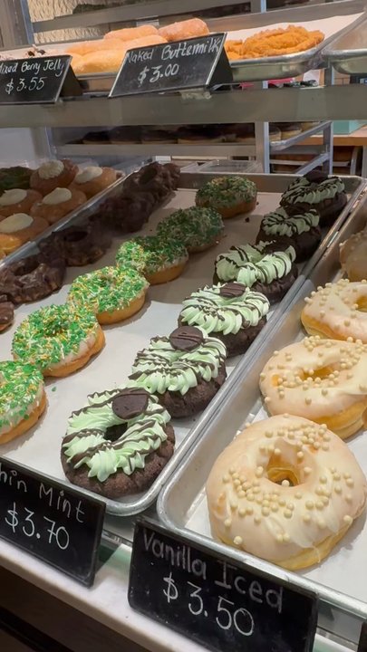 Underground Donut Tour - Donuts at Firecakes - Food Tours Near Me - Chicago, Illinois