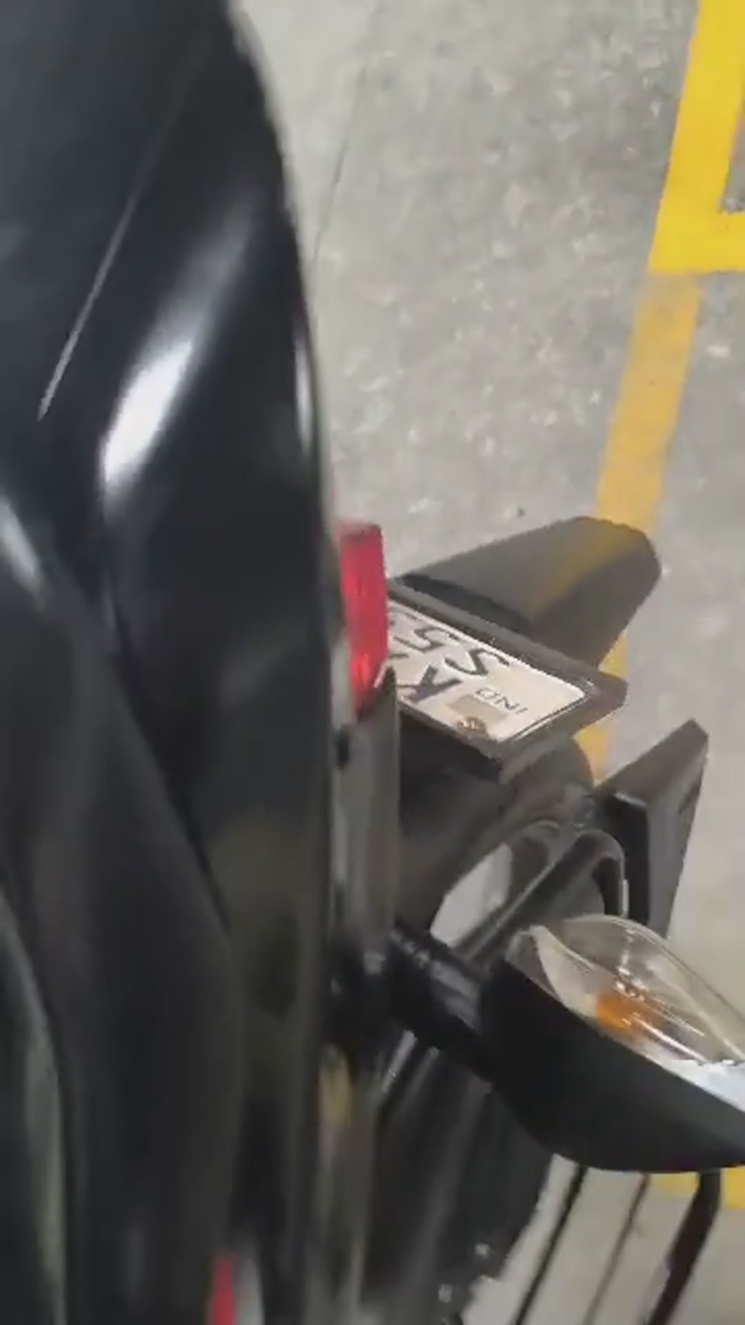 Walk-around video thumbnail
