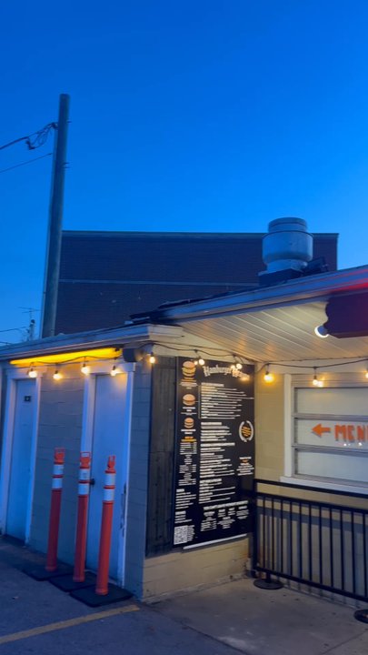 Hamburger Heaven - Burgers Near Me - Elmhurst, Illinois