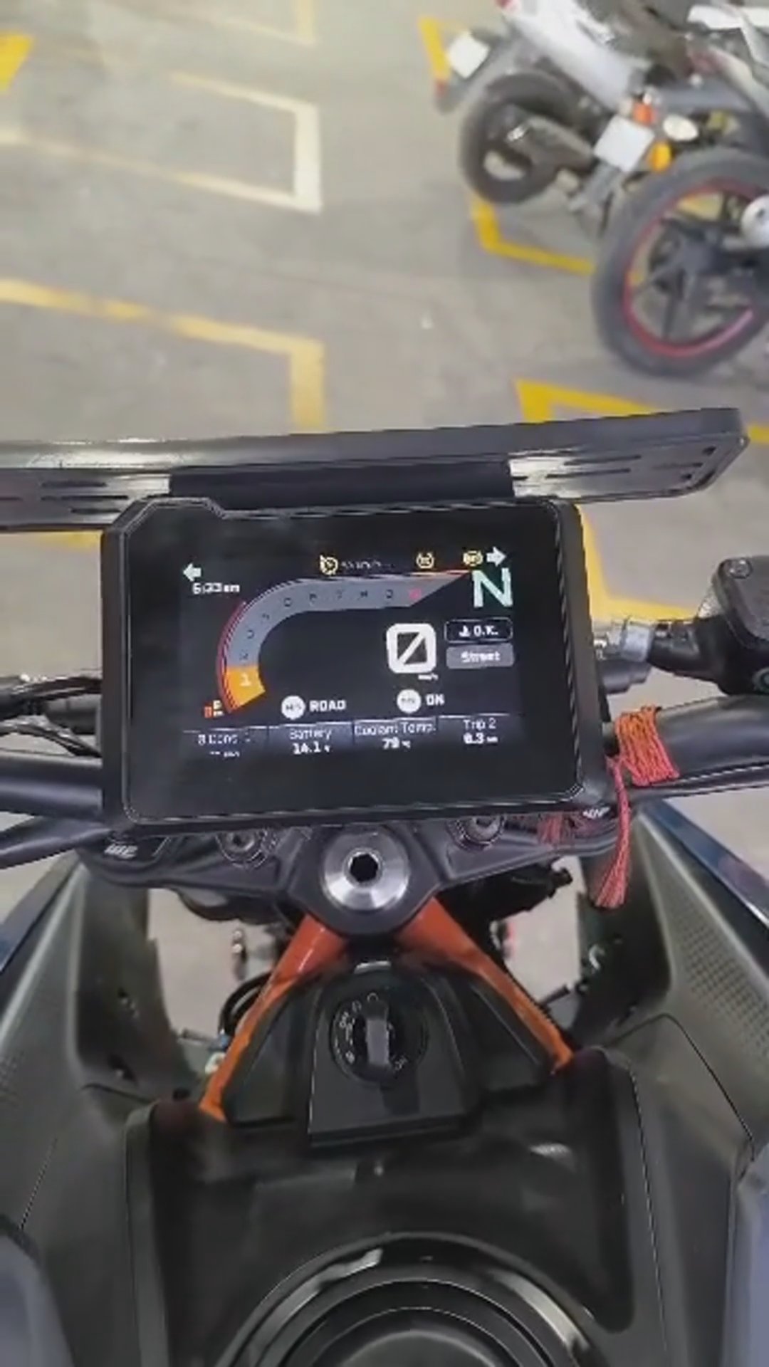 Walk-around video thumbnail
