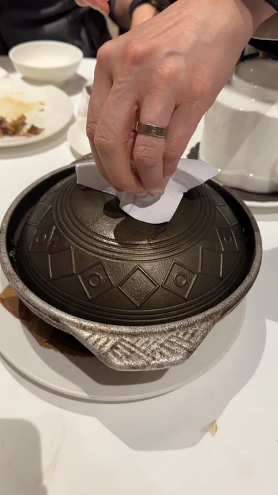 Providential 9 - Clay pot chicken - Dim Sum Near Me - Markham, Ontario