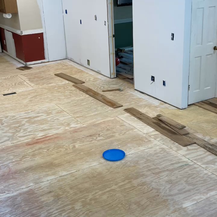 Juan Jorge Floors - Full spread glue and nail down - Flooring Near Me - Franklin , Virginia